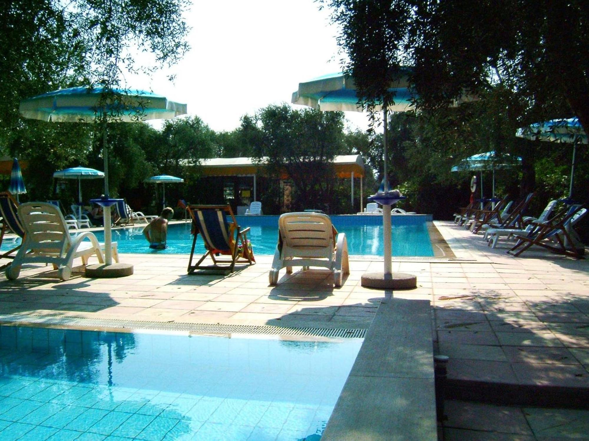 Appartamenti Gallo Club Vieste Exterior foto